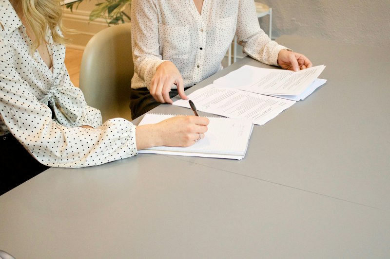 Área de Contratos